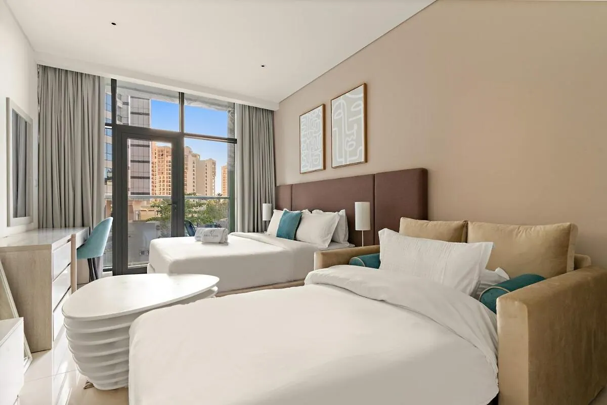 First Class Studio Palm Paradise Dubai Apartment